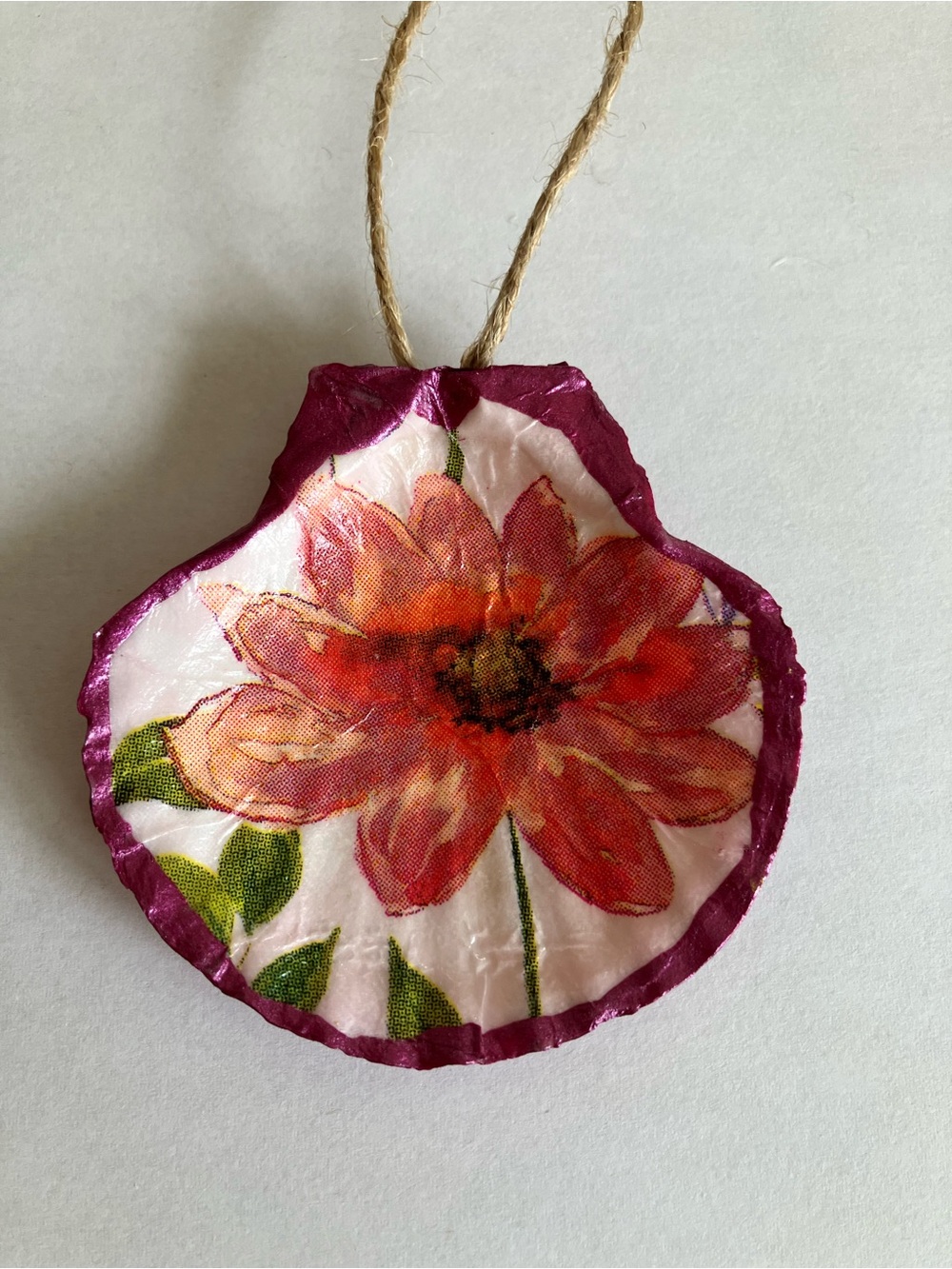 Handcrafted Floral Seashell Ornament Decoupage 3 inch Pink Metallic